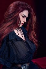 Selene: 30,5 kg realistische Silikon-Sexpuppe – reife Vampirin mit großen Brüsten – Bild 4